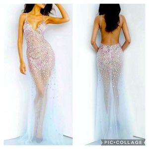 JOVANI High End Evening Gown size 6